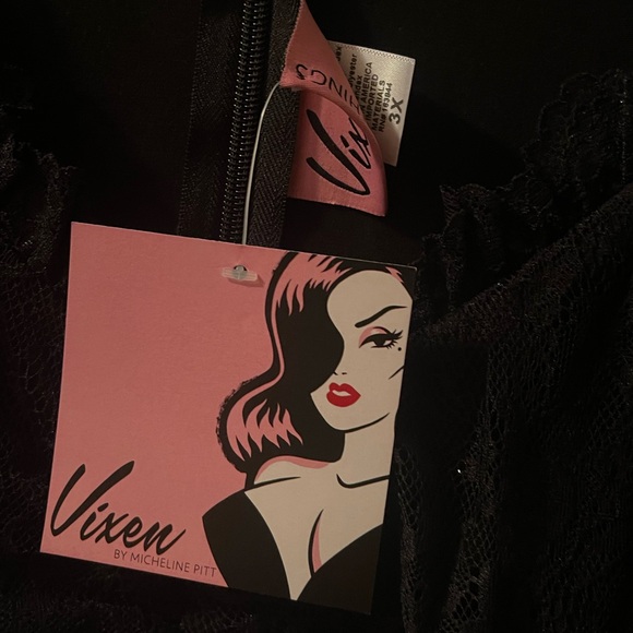 Vixen Romantique Wiggle NWT 3x - Picture 7 of 8